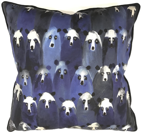 Подушка THEATRE Midnight Andrew Martin, стоимость 18 000 руб. 