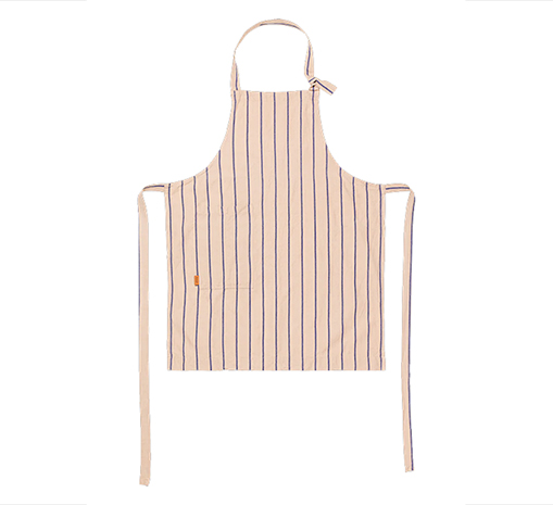 Фартук Kids Hale Apron Rose/Bright Blue Ferm Living, стоимость 5 100 руб. 