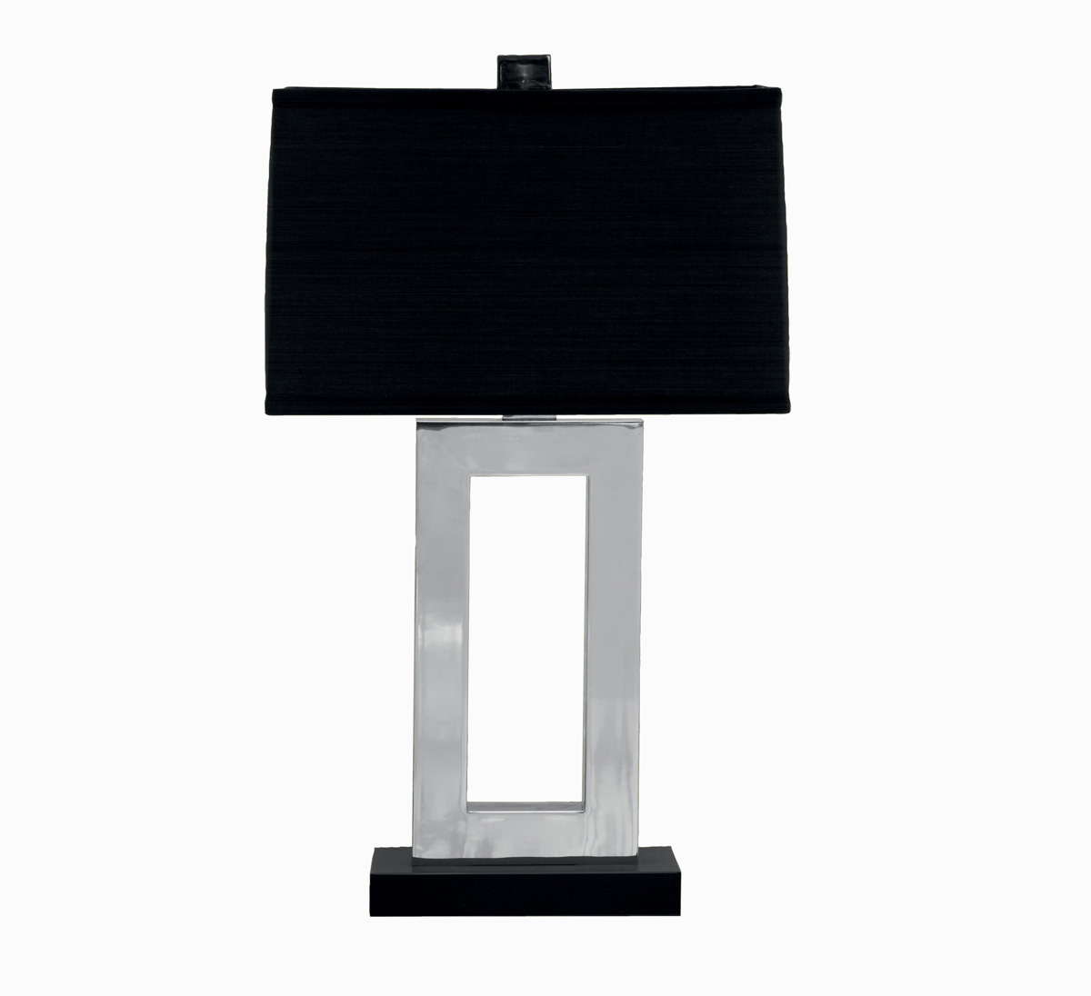 Настольная лампа CARRINGTON Andrew Martin, стоимость 54 000 руб. 