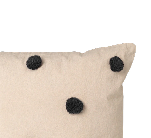 Подушка Dot Tufted Sand/Black Ferm Living, стоимость 9 600 руб.  Фотография 1