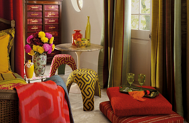 В салоне Deluxe Home Creation появились новые ткани Jim Thompson